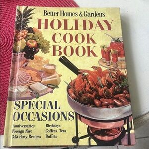 Better Homes And Gardens Holiday Cook Book - Red and Yellow